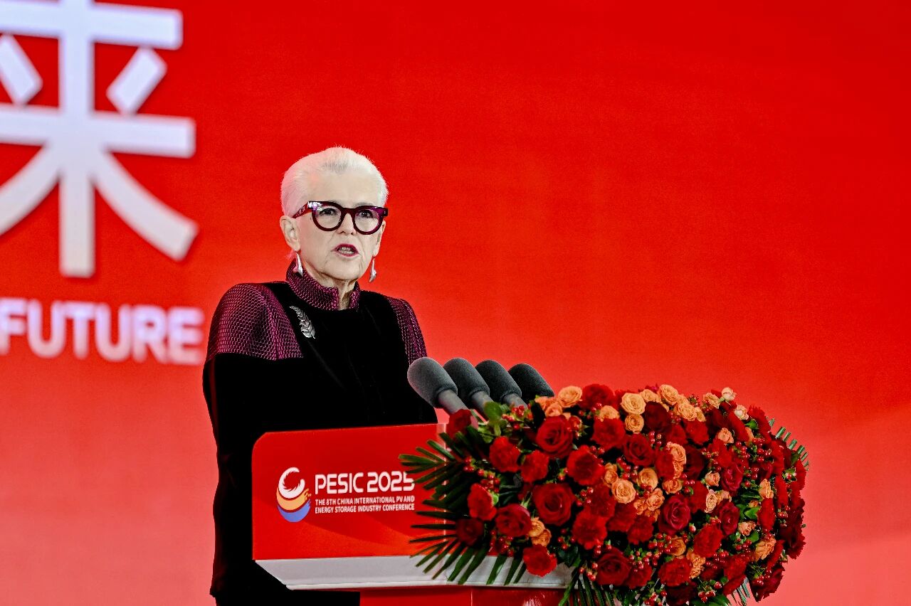 1764296528200387.jpg 0c349ee8f85b7d7e3d2c0b0c3764c5fb.jpg